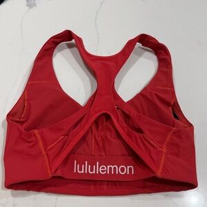 Lululemon Strong Identity sport bra Size 6